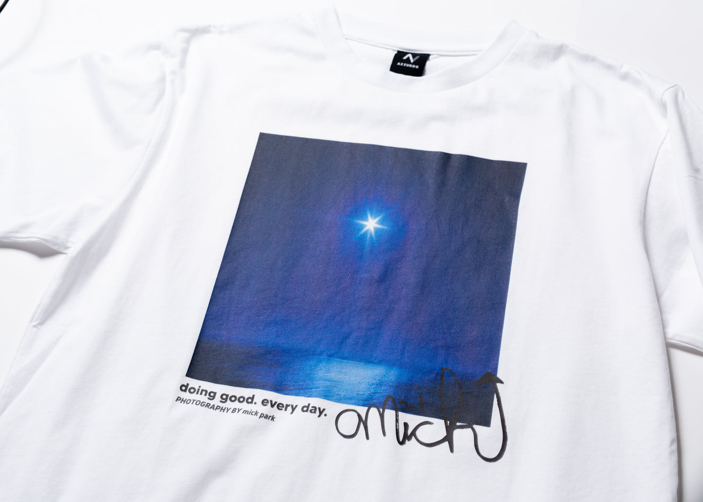 AZZURRO PHOTOTEE (Az-23s-T-15) Photograph by Mick Park
