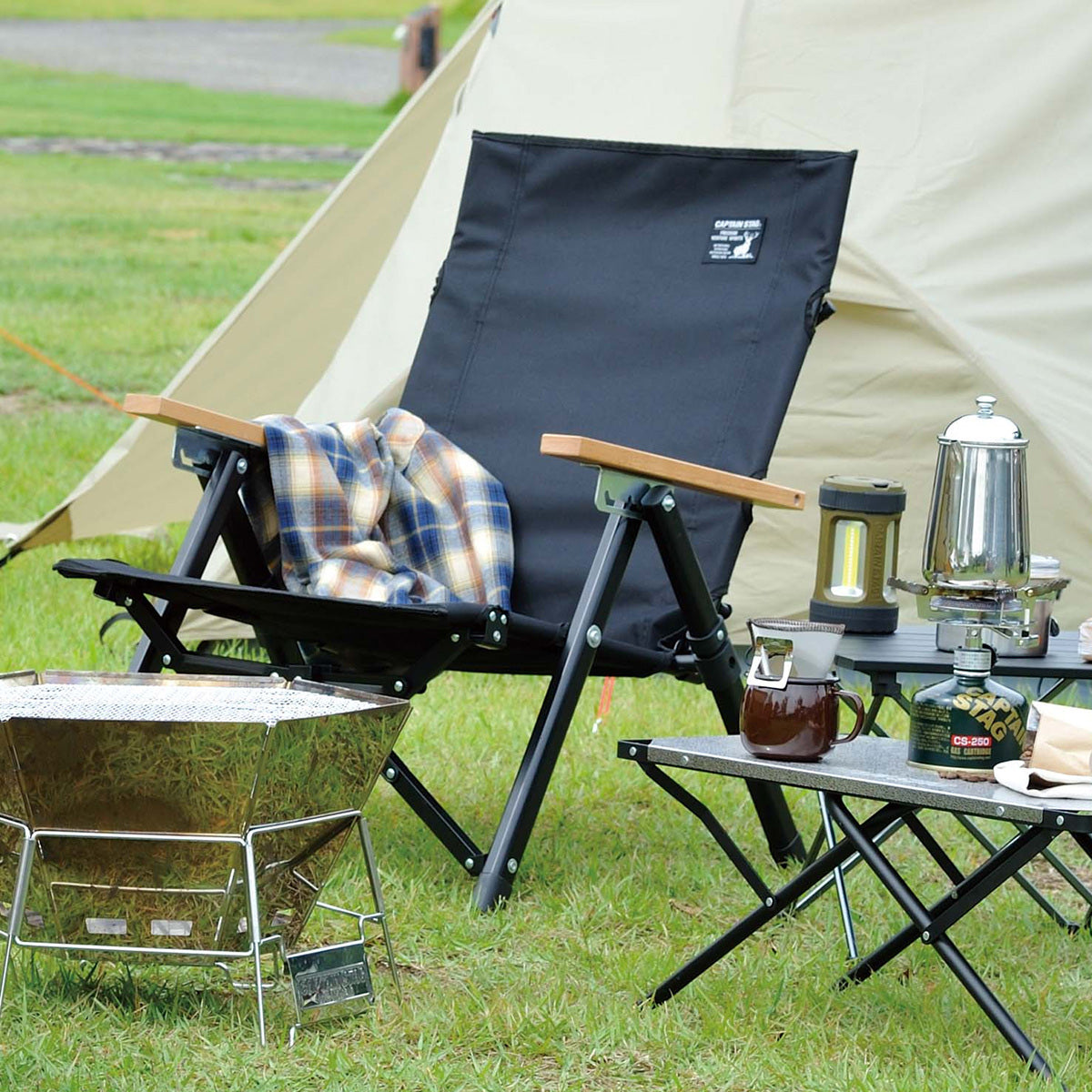 CSブラックラベル ロースタイルコンフォートチェア(リクライニング付) UC-1831