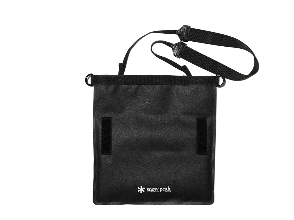 TPU Sacoche one Black UG-717RBK