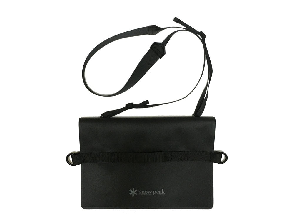 TPU Sacoche one Black UG-717RBK